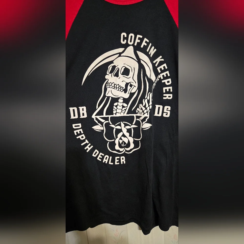 Black Graphic Men's Shirt - Picture 2 of 4